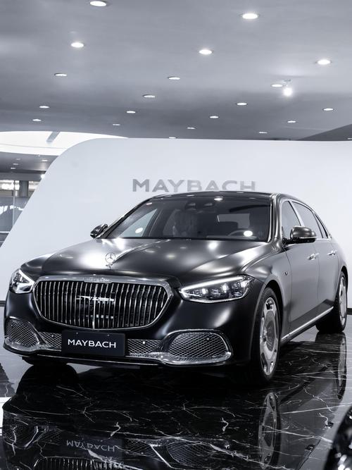 重庆綦江区福畅缘企业管理咨询岚图汽车的售后服务让用户无忧出行，迈巴赫未来的豪华车趋势